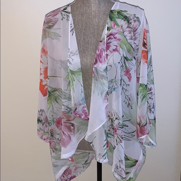 Karen Kane Camisole - Picture 8 of 9